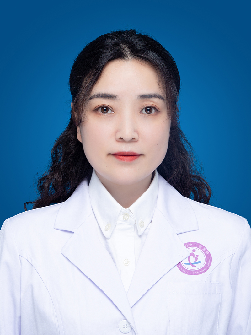 白韩梅（总会计师）